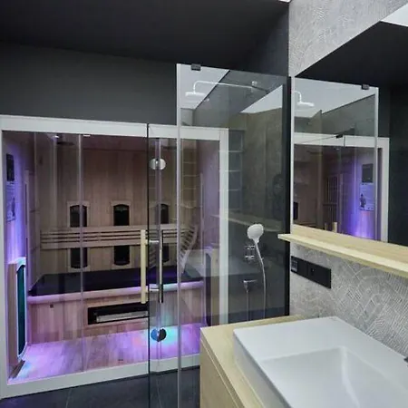 - Matejki 1b Apartament *